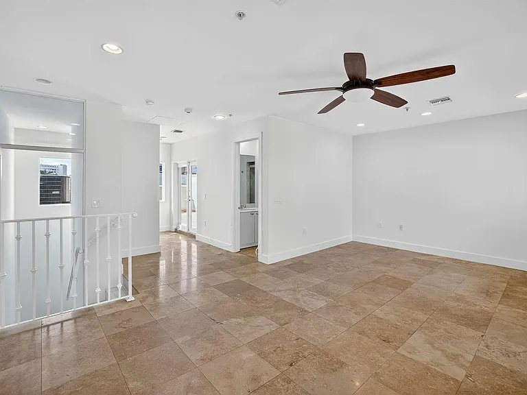 508 N Birch Rd #508 — Photo 43