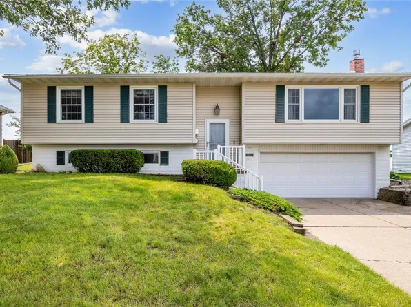 3805 2nd Ave SW, Cedar Rapids, IA 52404