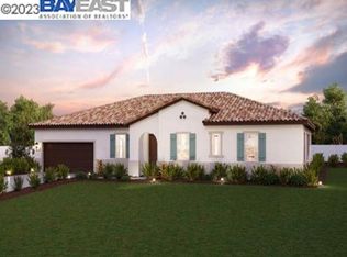 283 Vienna Way, Hollister, CA