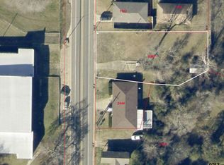 415 Holbrook St, Mount Vernon, TX 75457