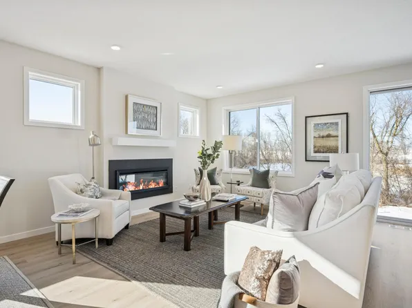 14703 Kingsview Ln N, Dayton, MN 55327