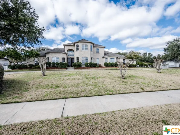 307 Creekridge Dr, Victoria, TX 77904