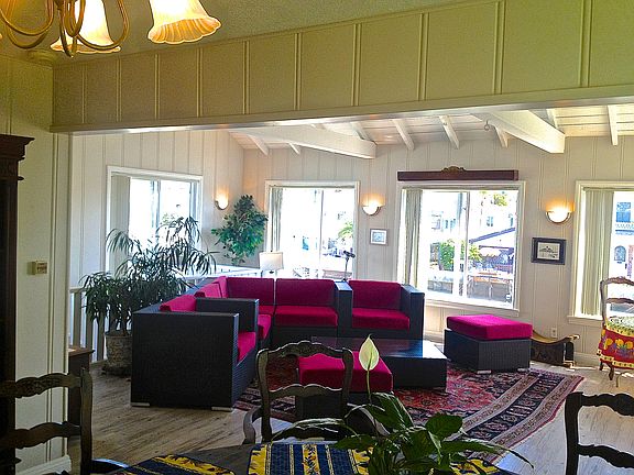 Spacious Living Room