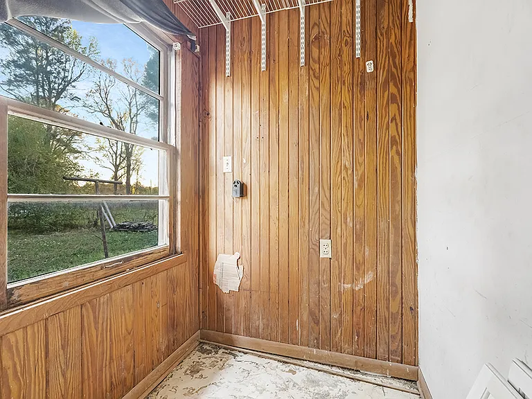 3001 Mason St — Photo 12