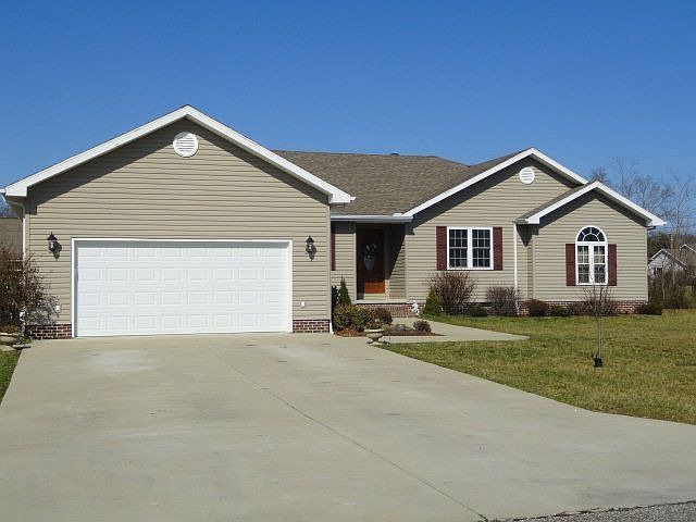 1st image of 386 Napoleon Ln