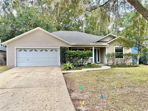 1523 NW 54th Dr, Gainesville, FL 32605