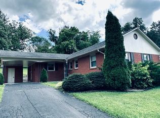 117 Cherry Rd, Berea, KY 40403