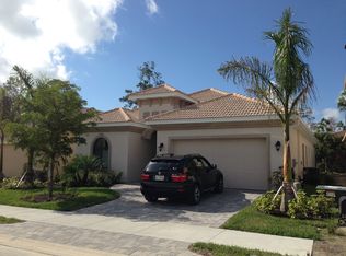 1510 Serrano Cir, Naples, FL 34105