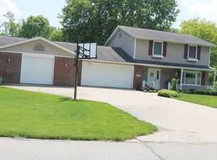 755 W Dogwood Dr, Columbia City, IN 46725