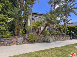 11747 Bellagio Rd, Los Angeles, CA 90049