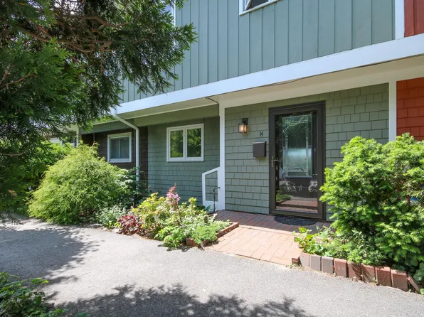 14 Ponce St, Portland, ME 04101