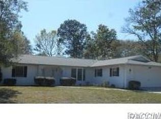 8 Dahoon Ct N, Homosassa, FL 34446