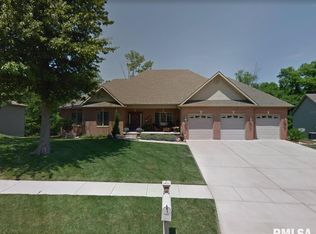 4325 Creek Dr, Springfield, IL 62711