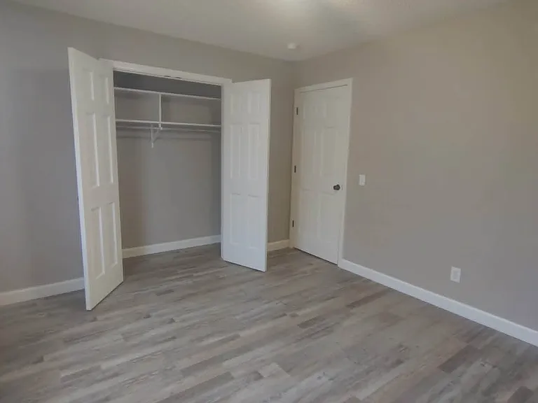 608 Compton Ave #4 — Photo 10