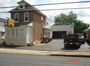 1219 Main St, Hellertown, PA 18055