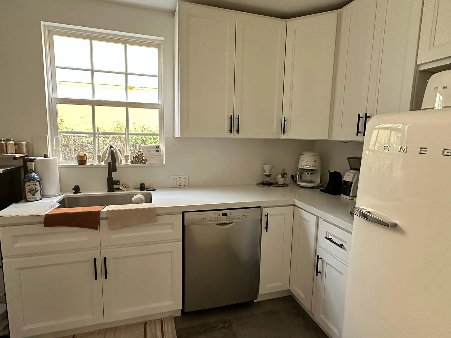 2 bed, 900 sqft, $3,195 — Photo 4
