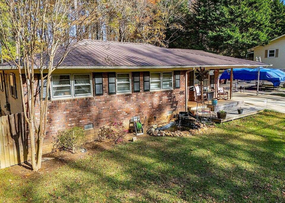 1st image of 1126 Whispering Hills Dr
