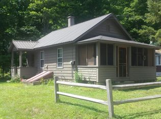 21 Labrecque St, Lincoln, NH 03251