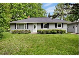 1820 E Melody Ln, Appleton, WI 54913