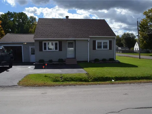 106 Floyd Ave, Deerfield, NY 13502
