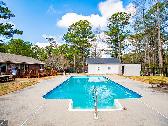 5th image of 1487 Cochran Ridge Rd