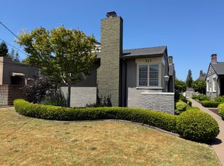 917 Santa Clara Ave APT B, Alameda, CA 94501