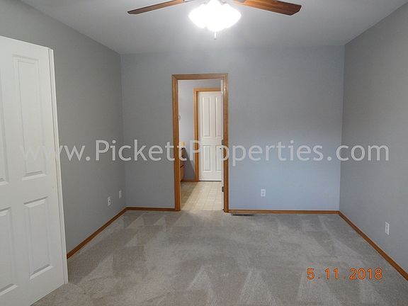 5th image of 7024 Stourbridge Pl NE