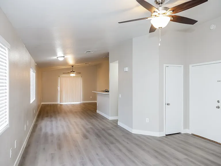 5285 Mineral Lake Dr — Photo 3