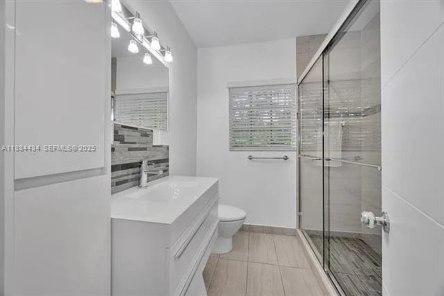 6815 Gratian St — Photo 11