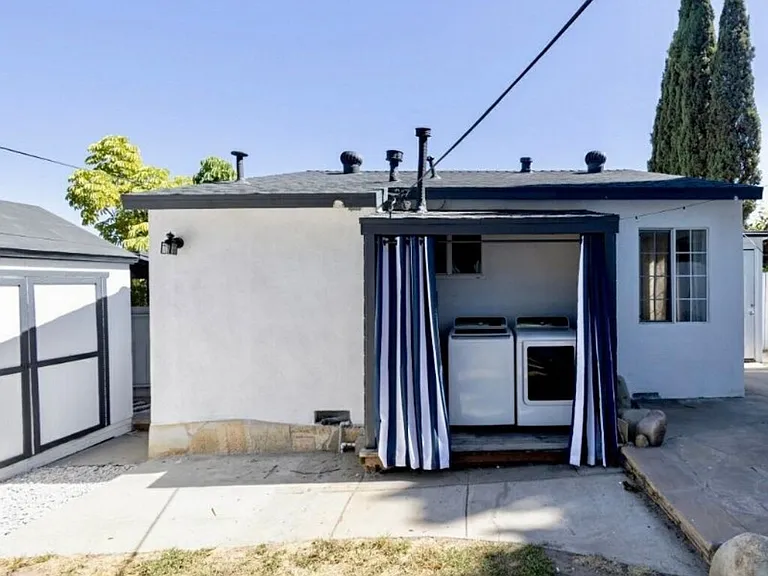 8070 Culowee St — Photo 12