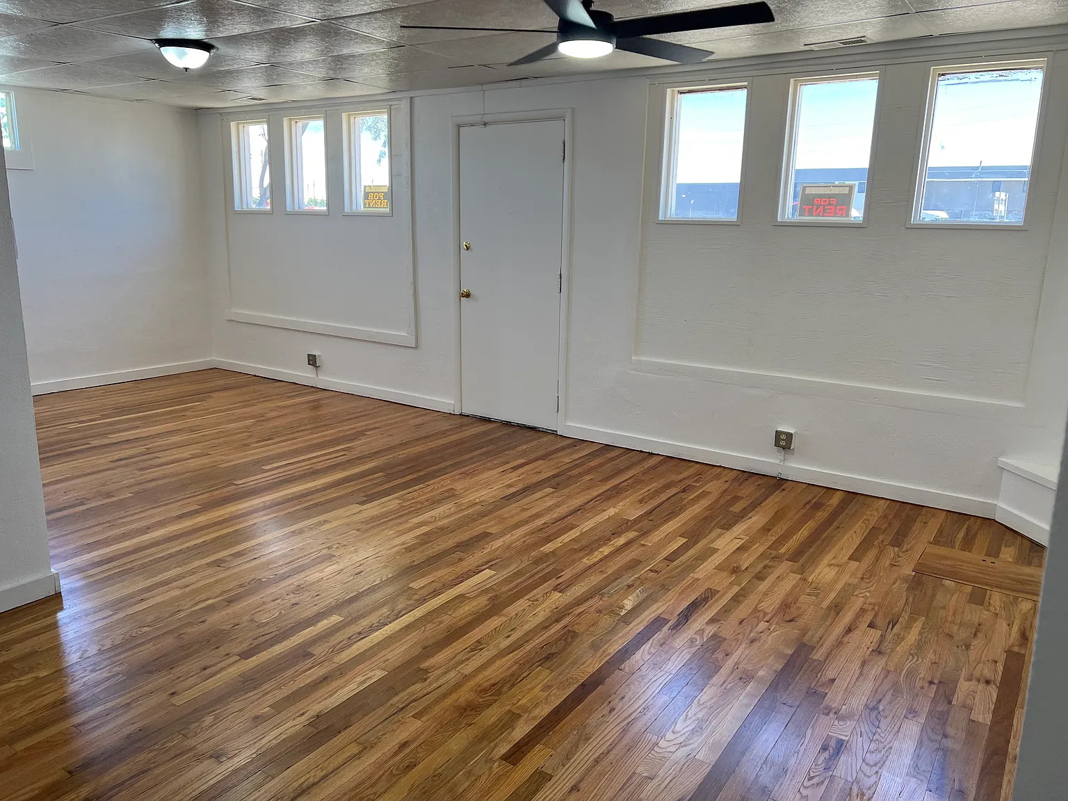 2 bed, 1250 sqft, $1,750 — Photo 3