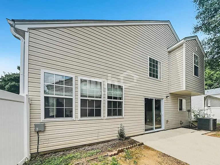 1244 W Oaks Way — Photo 17