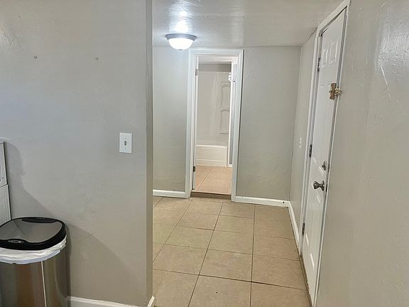 5th image of 247 W 200 S #3