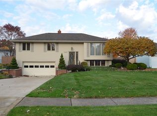 8760 Lincolnshire Blvd, Strongsville, OH 44149