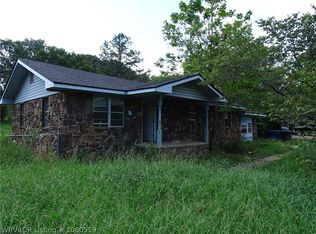 604 Pecan St, Muldrow, OK 74948