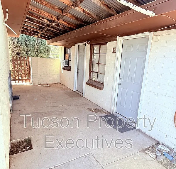 3274 E Benson Hwy #9 — Photo 1
