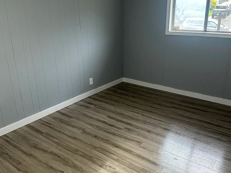 1303 Barnard Dr — Photo 5