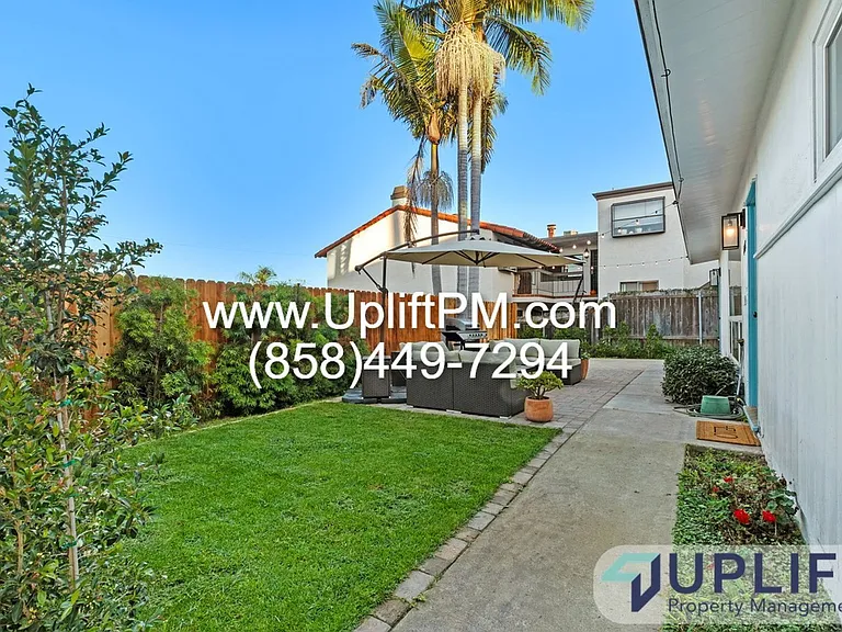 4359 Rialto St — Photo 21