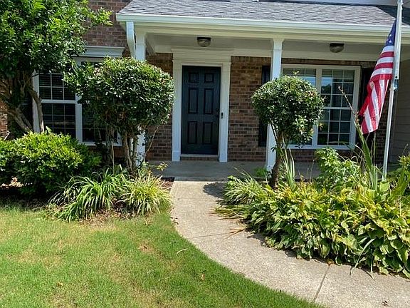 2nd image of 425 Beckenham Walk Dr