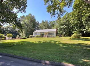 197 Old Norwalk Rd #L, New Canaan, CT 06840