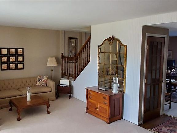 4th image of 122 New Wickham Dr