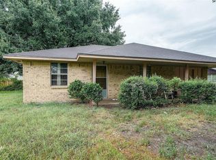 134 Pine Meadows Cir, Prairie View, TX 77445