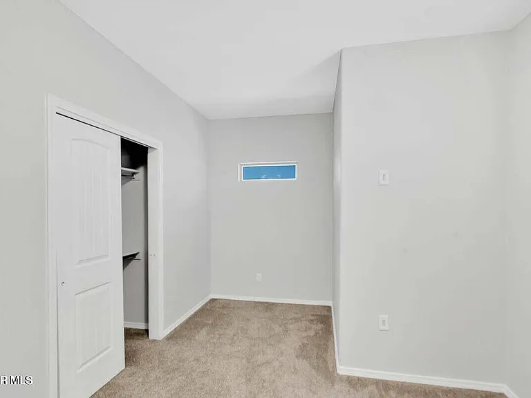 12661 Kingsbury Ave — Photo 13