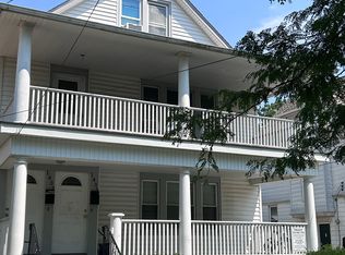 1433 Ridgewood Ave, Lakewood, OH 44107