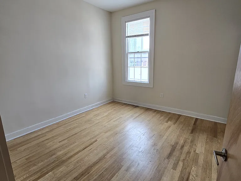 503 E Main St #204 — Photo 14