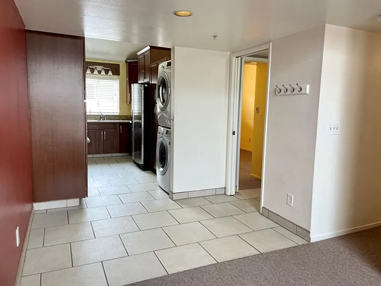 1185 E Foothill Blvd #20 — Photo 7