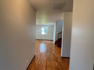 33626 Paiute Ln, Eugene, OR 97408