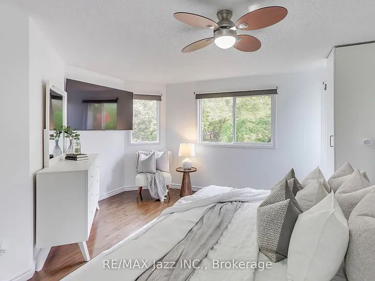 9 Maconnachie Pl — Photo 17