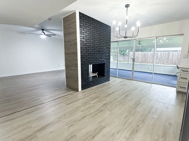 4315 Blonigen Ave — Photo 4