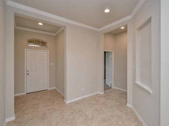 3rd image of 28927 Grand Teton Ct